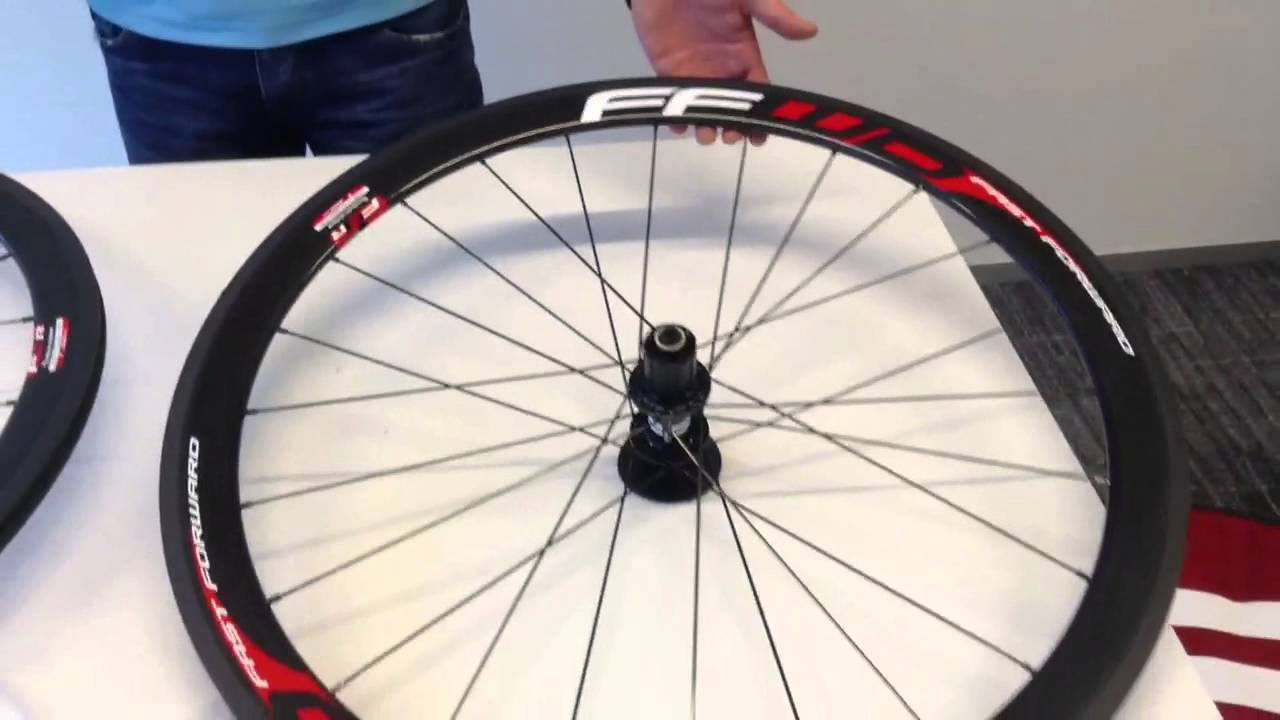 fast forward f4r carbon clincher review