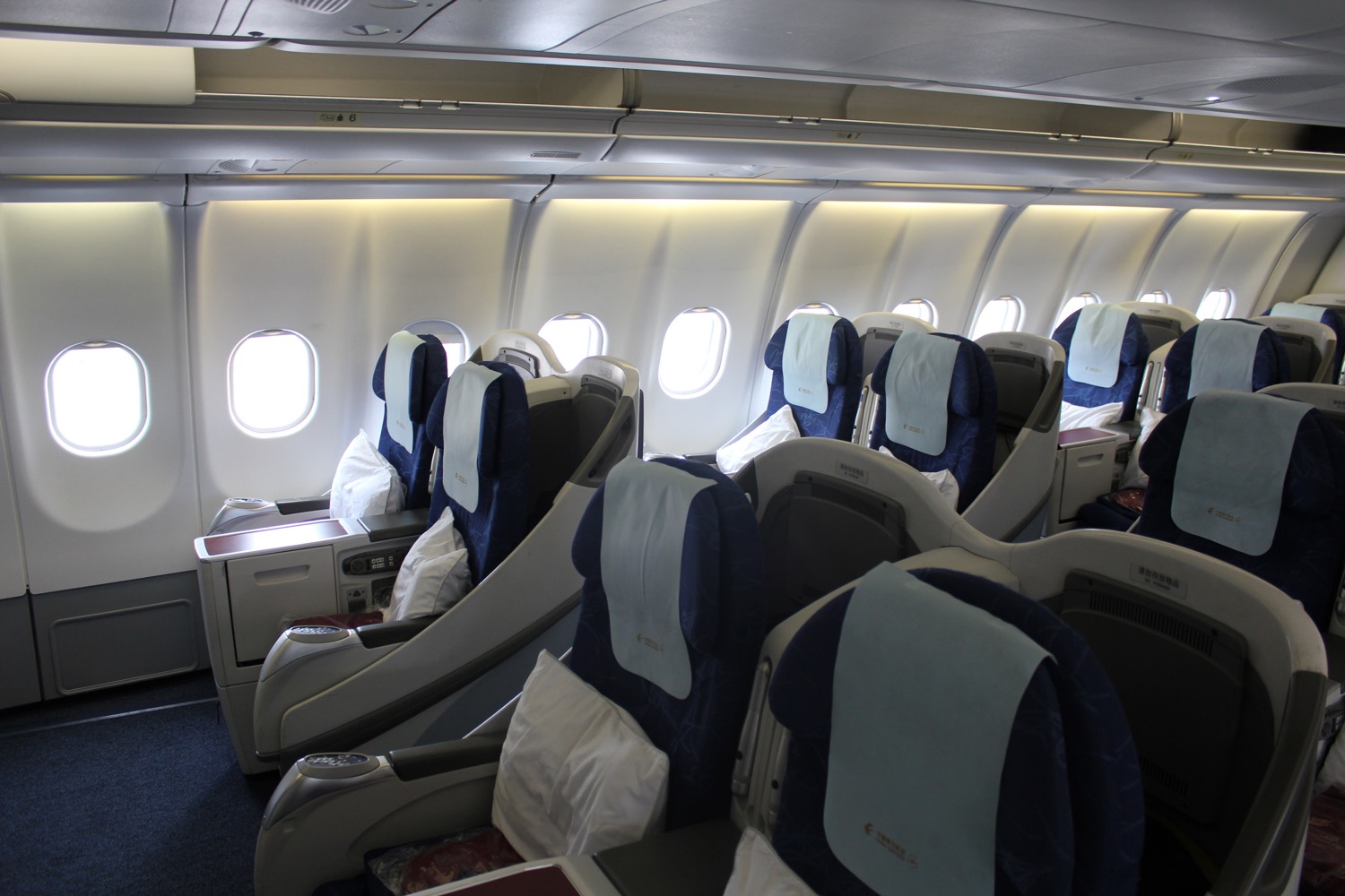 shanghai airlines business class review